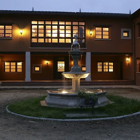 Ξενοδοχείο Rural Yeguada Albeitar Villayón