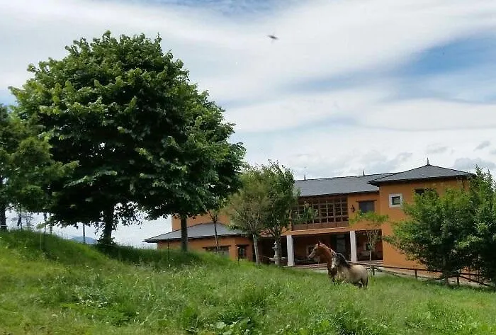 Hotel Rural Yeguada Albeitar Villayón